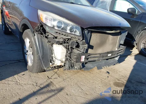 2016 Kia Sorento 3.3L Lx z USA, uszkodzony, nr VIN 5XYPGDA52GG046316